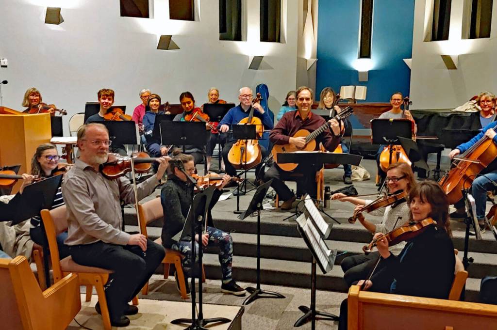 Nanaimo Chamber Orchestra starts season with classical guitar’s ‘Sweet Strings’